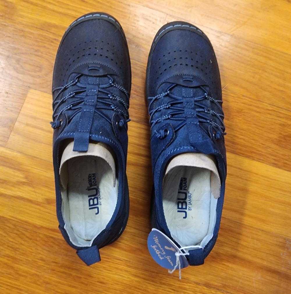 JBU Women's Dark Blue Sneakers UNWORN